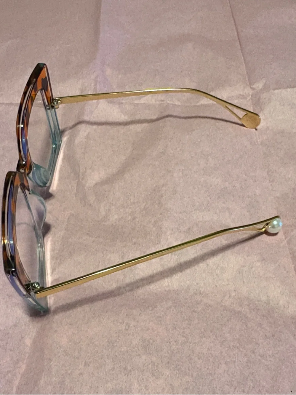 N/A eye glasses